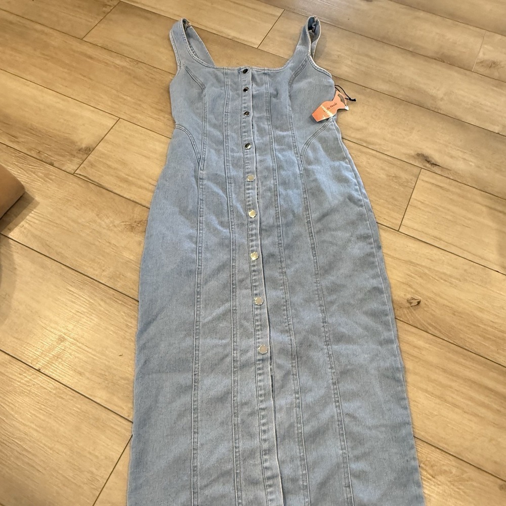 Haute Monde Sleeveless Button Down Denim Dress Size L Blue Bodycon NWT